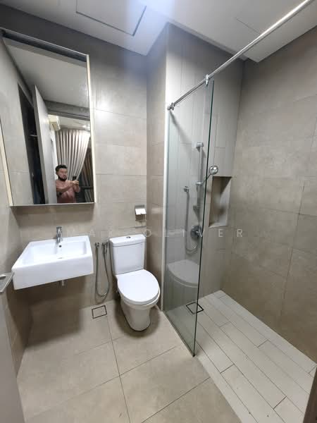 Service Residence for Sale at Twin Arkz - Mak Oliver - Bathroom - PropertyGuru.com.my