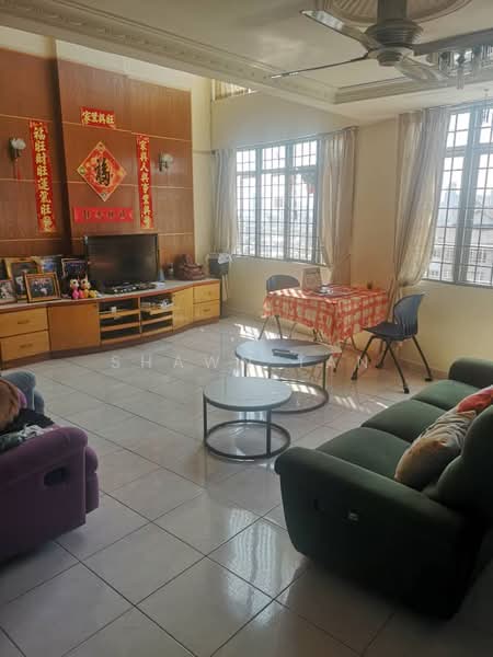 Apartment for Sale at Suria Kipark Damansara - Shawn Tan - Living Room - PropertyGuru.com.my
