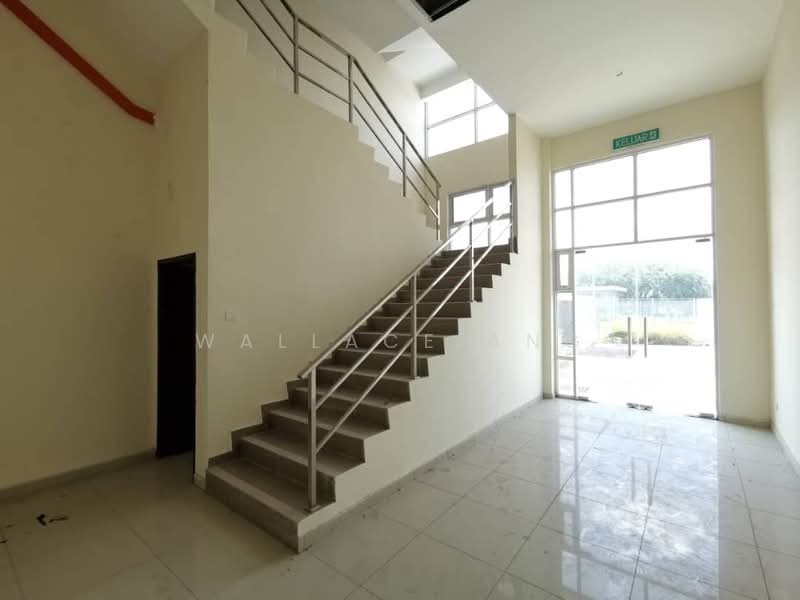 Kilang Berkembar untuk Disewa di Pasir Gudang (Johor) - Wallace Ang - Entrance - PropertyGuru.com.my