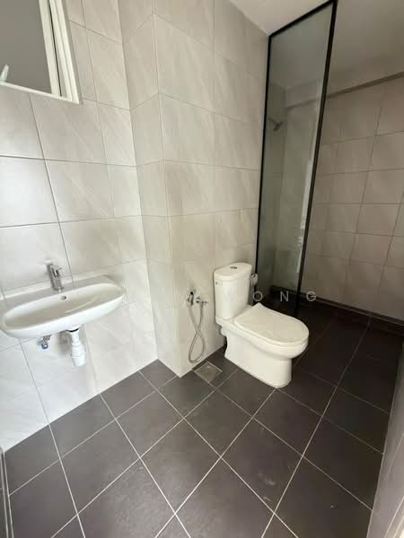 Kondominium untuk Dijual di Jelutong Central Residence - Fanny Wong - Bathroom - PropertyGuru.com.my