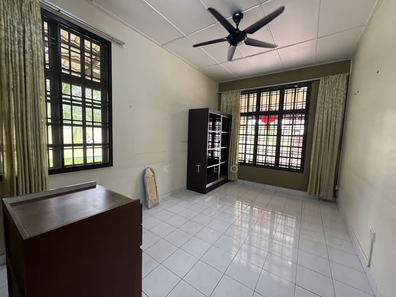 1-storey Terraced House for Sale in Taman Molek (Johor Bahru) - PK Teo - Interior - PropertyGuru.com.my