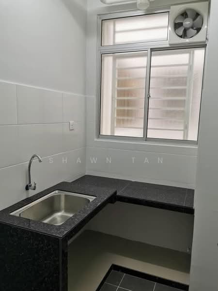 Condominium for Sale at Residensi Platinum Teratai - Shawn Tan - Kitchen - PropertyGuru.com.my