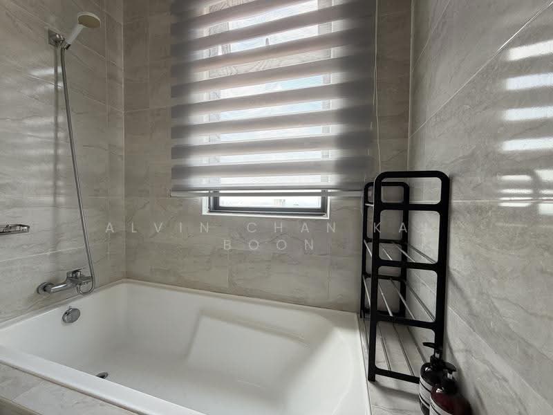 Kondominium untuk Disewa di SKS Pavillion Residences - Alvin Chan Kai Boon - Bathroom - PropertyGuru.com.my