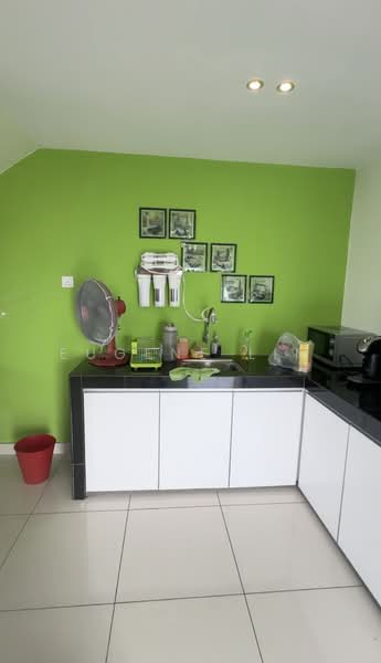 Kediaman Servis untuk Disewa di De Centrum Residences - Eugene Lim - Kitchen - PropertyGuru.com.my