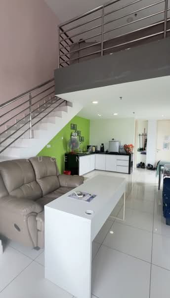 Kediaman Servis untuk Disewa di De Centrum Residences - Eugene Lim - Living Room - PropertyGuru.com.my