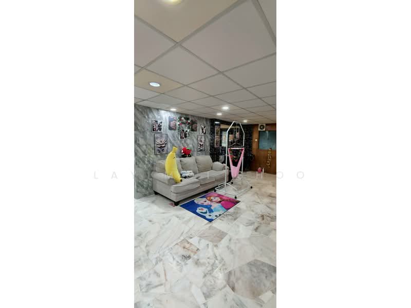 Pangsapuri untuk Dijual di Pinggiran Batu Caves - Lay Moi Shoo - Living Room - PropertyGuru.com.my