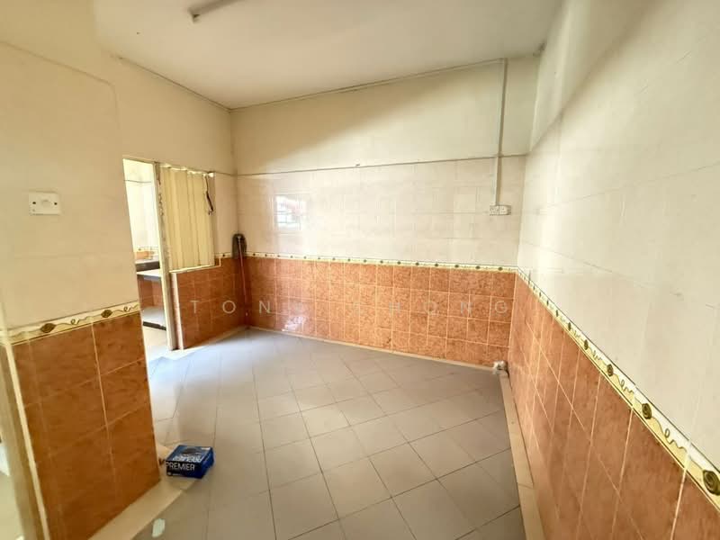 Rumah Teres 2-Tingkat untuk Dijual di Taman Johor Jaya (Johor Bahru) - Tony Chong - PropertyGuru.com.my