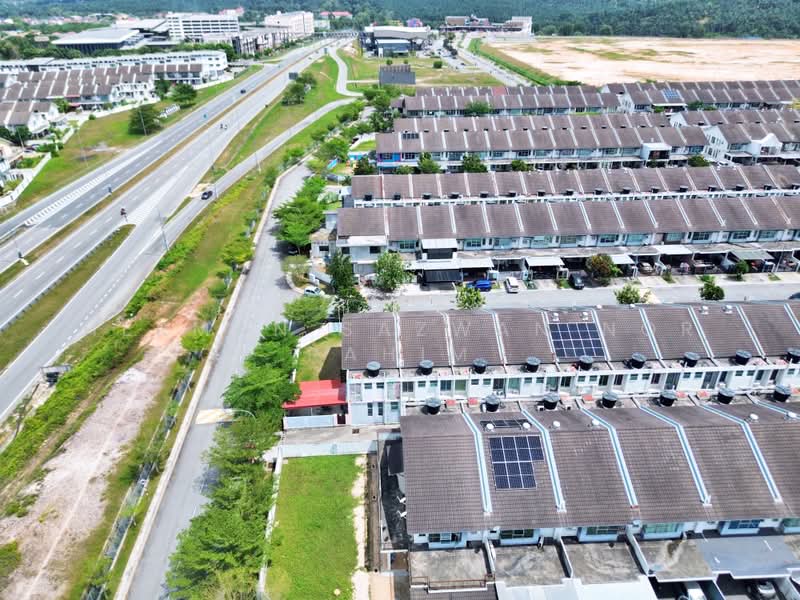 Rumah Teres 2-Tingkat untuk Dijual di Taman Bangi Avenue (Bangi) - Herman Sazwan Nor Rahim - Drone - PropertyGuru.com.my