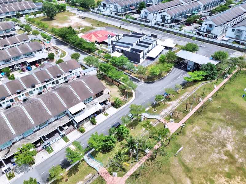 Rumah Teres 2-Tingkat untuk Dijual di Taman Bangi Avenue (Bangi) - Herman Sazwan Nor Rahim - Drone - PropertyGuru.com.my