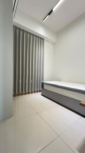 Kondominium untuk Dijual di d'Brightton - Cik Naza - Bedroom - PropertyGuru.com.my