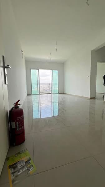 Kondominium untuk Dijual di d'Brightton - Cik Naza - Living Room - PropertyGuru.com.my