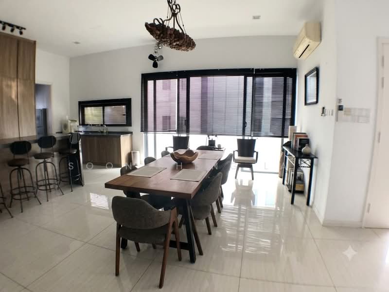 Bungalow House for Sale in Bandar Sungai Long (Selangor) - Soon Sheng Law - Dining Room - PropertyGuru.com.my
