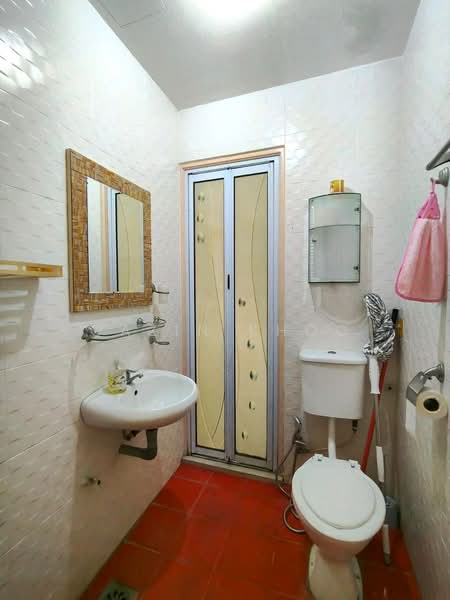 Condominium for Sale at Sky Homes - Qazin Khoo - Bathroom - PropertyGuru.com.my