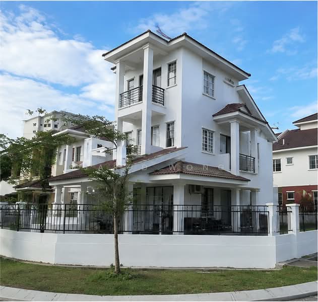 Rumah Teres 3-Tingkat untuk Dijual di Bandar Kajang (Kajang) - Jared Wong - Exterior - PropertyGuru.com.my