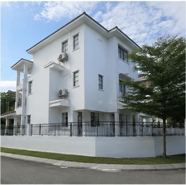 Rumah Teres 3-Tingkat untuk Dijual di Bandar Kajang (Kajang) - Jared Wong - Exterior - PropertyGuru.com.my