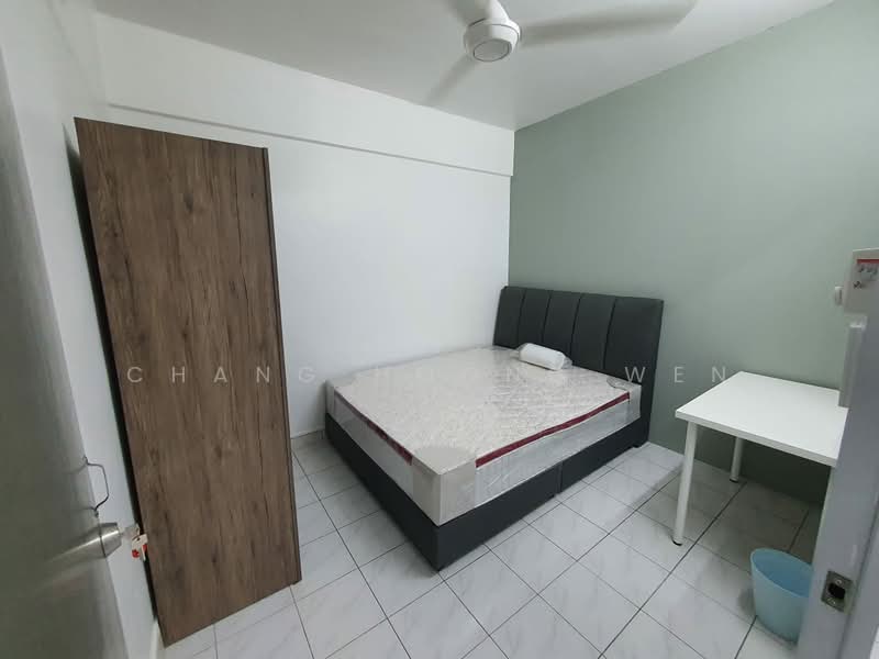 Kondominium untuk Disewa di Bayu Tasik 1 - Chang Hoong Wen - Bedroom - PropertyGuru.com.my