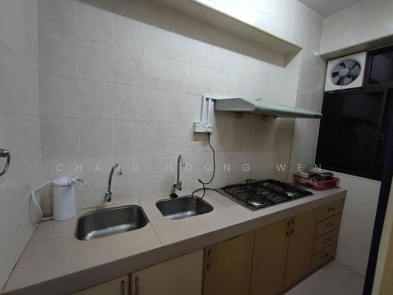 Kondominium untuk Disewa di Bayu Tasik 1 - Chang Hoong Wen - Kitchen - PropertyGuru.com.my