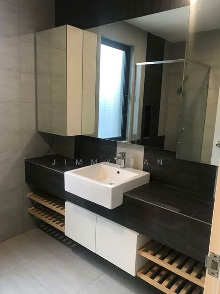 2-storey Terraced House for Sale in Bandar Seri Coalfields (Sungai Buloh) - Jimmy Tan - Bathroom - PropertyGuru.com.my
