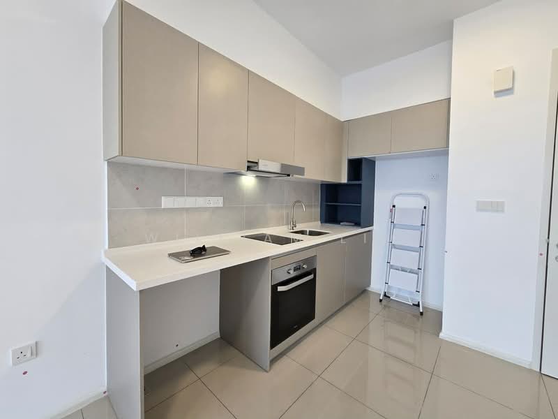 Kediaman Servis untuk Disewa di Residensi Estetik 8 (Est8) - William Lim - Kitchen - PropertyGuru.com.my