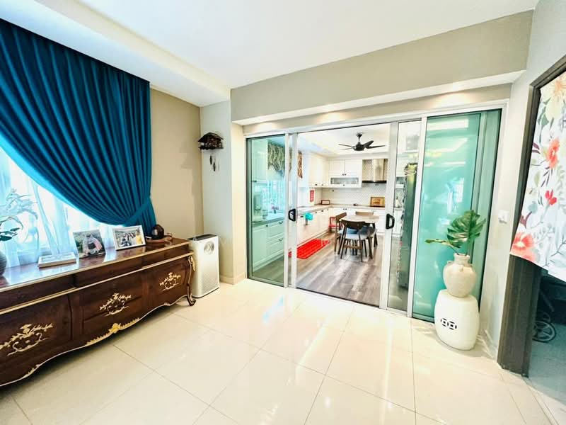 Rumah Teres 3-Tingkat untuk Dijual di Denai Alam (Shah Alam) - Sam Jamal - Kitchen - PropertyGuru.com.my