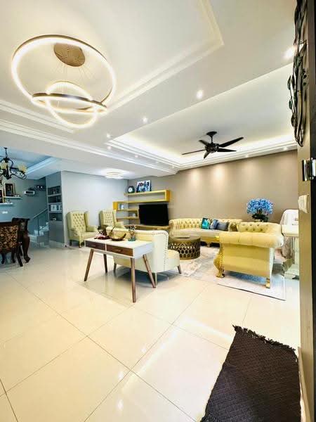 Rumah Teres 3-Tingkat untuk Dijual di Denai Alam (Shah Alam) - Sam Jamal - Living Room - PropertyGuru.com.my