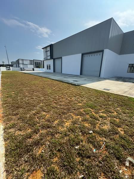 Kilang Berkembar untuk Disewa di Eco Business Park 1 (Johor Bahru) - Steph Choong - Exterior - PropertyGuru.com.my