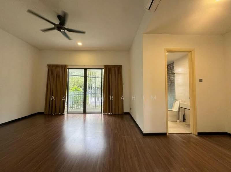 Rumah Teres 2-Tingkat untuk Dijual di Cyberjaya (Selangor) - Azizirrahim . - Living Room - PropertyGuru.com.my