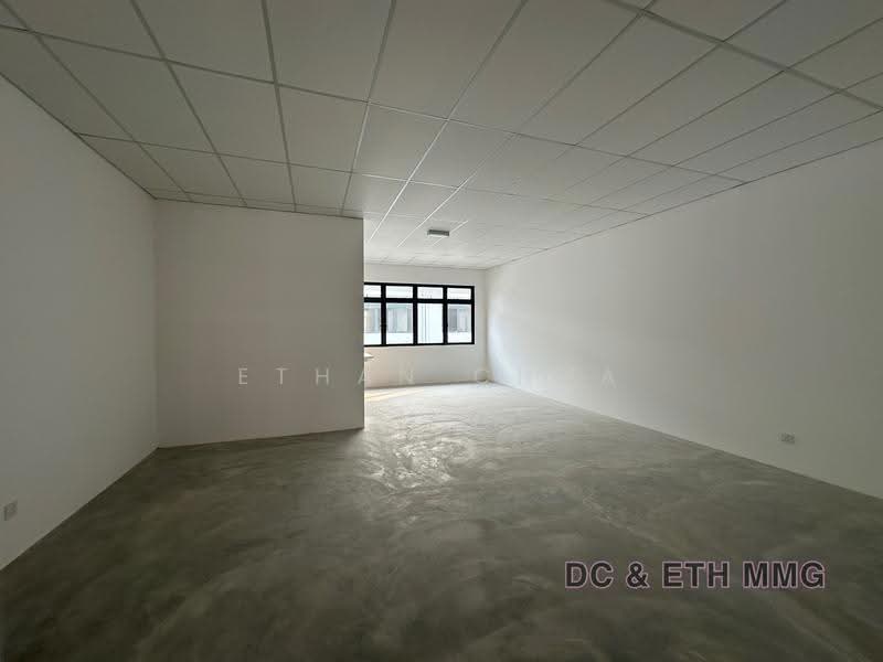 Shop / Office for Rent in Bandar Rimbayu (Telok Panglima Garang) - Ethan Chua - Interior - PropertyGuru.com.my
