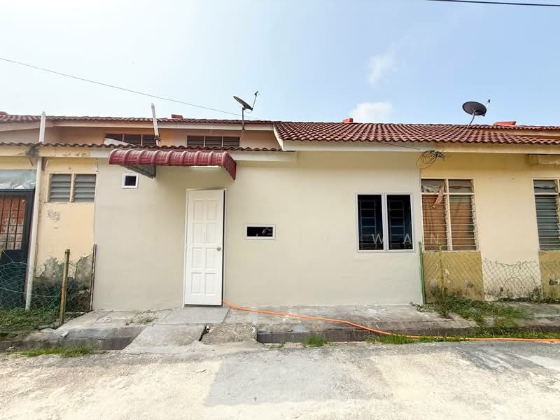 Rumah Teres 1-Tingkat untuk Dijual di Seremban (Negeri Sembilan) - Khairul Idzwan - Exterior - PropertyGuru.com.my