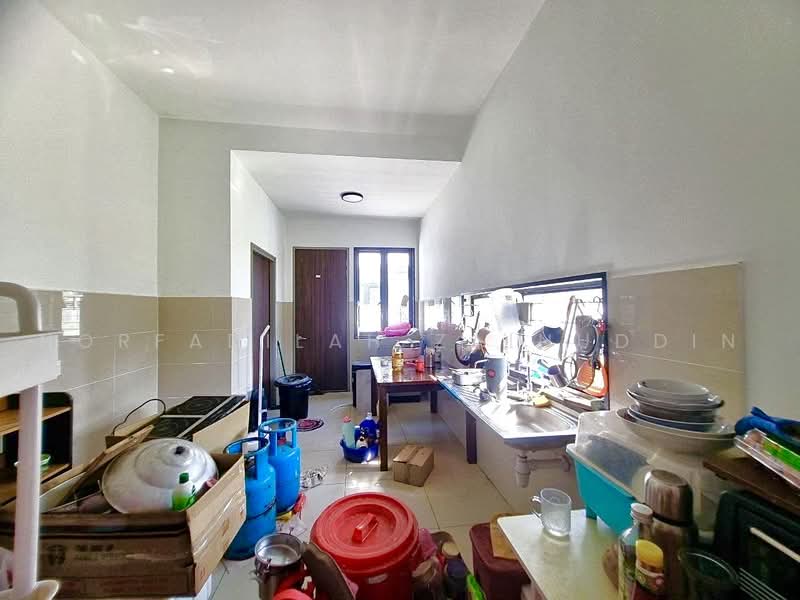 Terraced House for Sale in Elmina (Shah Alam) - NORFADILAH ZAINUDDIN - Kitchen - PropertyGuru.com.my
