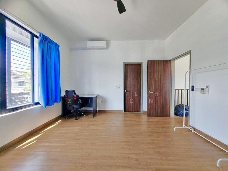 Terraced House for Sale in Elmina (Shah Alam) - NORFADILAH ZAINUDDIN - Study - PropertyGuru.com.my