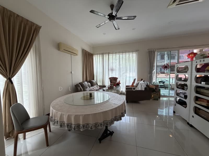 Semi-Detached House for Sale in Beverly Heights (Ampang) - Dlynie Ooi - Living Room - PropertyGuru.com.my