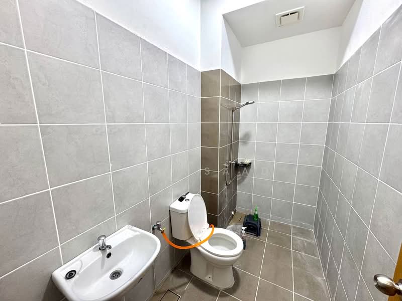 Terraced House for Sale in Rawang (Selangor) - Alif Saad - Bathroom - PropertyGuru.com.my