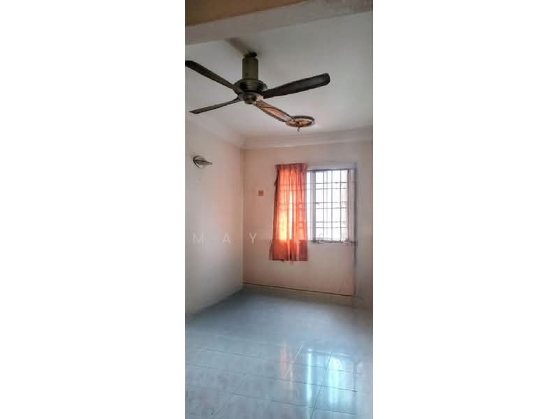Apartment for Sale at Taman Gambier Flat, Blok 330 - May Lee - Interior - PropertyGuru.com.my
