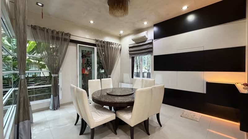 Semi-Detached House for Sale in Beverly Heights (Ampang) - Dlynie Ooi - Dining Room - PropertyGuru.com.my