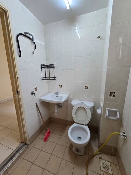 Terraced House for Sale in Bandar Puteri Klang (Klang) - Chia Wai Yong - Bathroom - PropertyGuru.com.my
