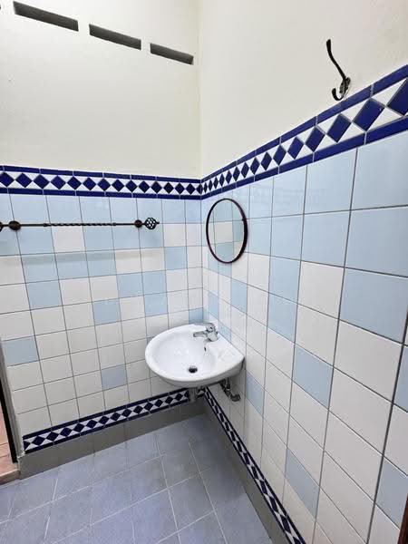 Rumah Teres 2-Tingkat untuk Dijual di Taman Mutiara (Cheras) - Edward Ooi - Bathroom - PropertyGuru.com.my