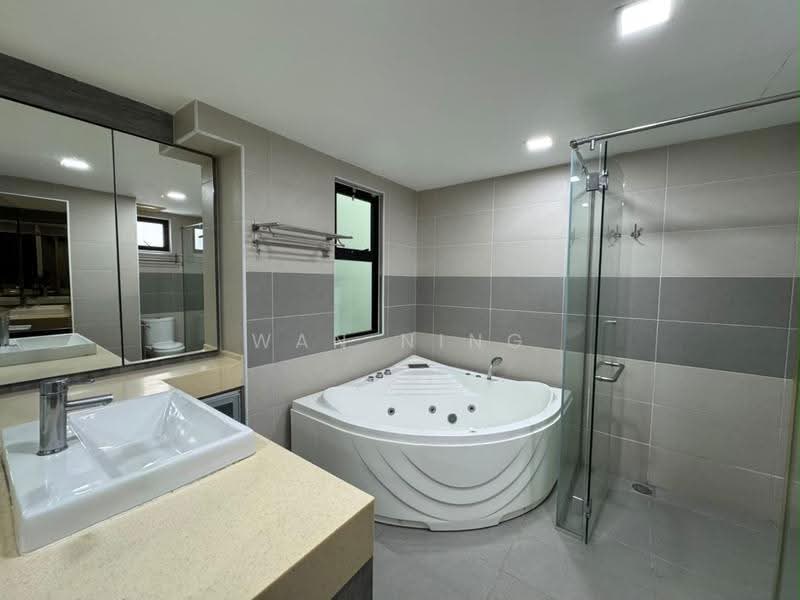 Rumah Kluster untuk Dijual di Taman Mutiara Mas (Skudai) - Wan Ning - Bathroom - PropertyGuru.com.my