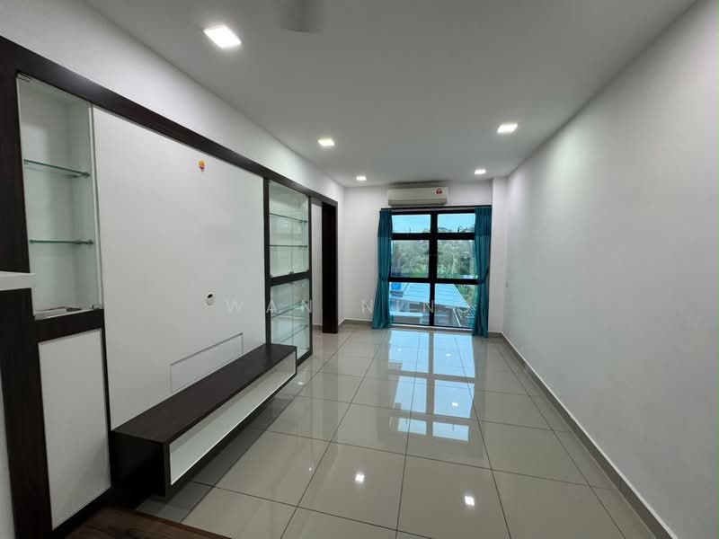 Rumah Kluster untuk Dijual di Taman Mutiara Mas (Skudai) - Wan Ning - Living Room - PropertyGuru.com.my