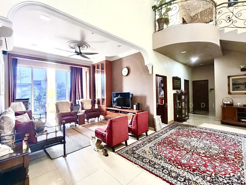Bungalow House for Sale in Kota Damansara (Selangor) - NORFADILAH ZAINUDDIN - Living Room - PropertyGuru.com.my