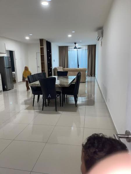 Kediaman Servis untuk Disewa di AraTre' Residences - Chace Lim - Living Room - PropertyGuru.com.my
