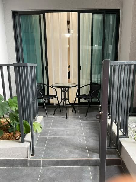 Kediaman Servis untuk Disewa di AraTre' Residences - Chace Lim - Balcony - PropertyGuru.com.my