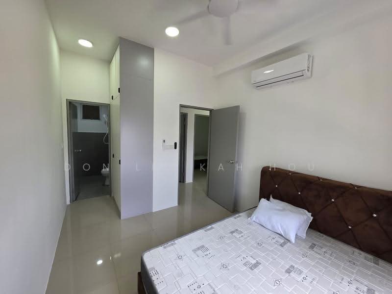 Kediaman Servis untuk Disewa di Prestige Residence - Don Lee Kah Hou - Bedroom - PropertyGuru.com.my