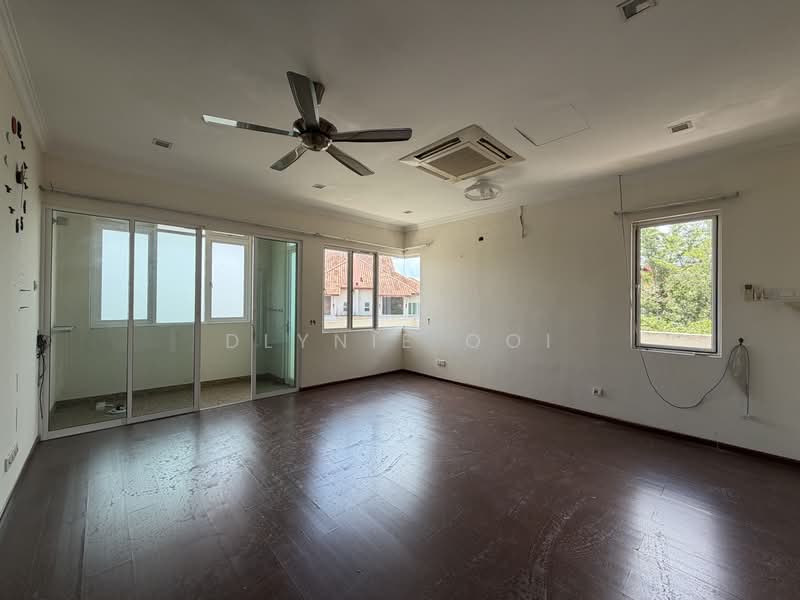 Rumah Berkembar untuk Dijual di Beverly Heights (Ampang) - Dlynie Ooi - Balcony - PropertyGuru.com.my