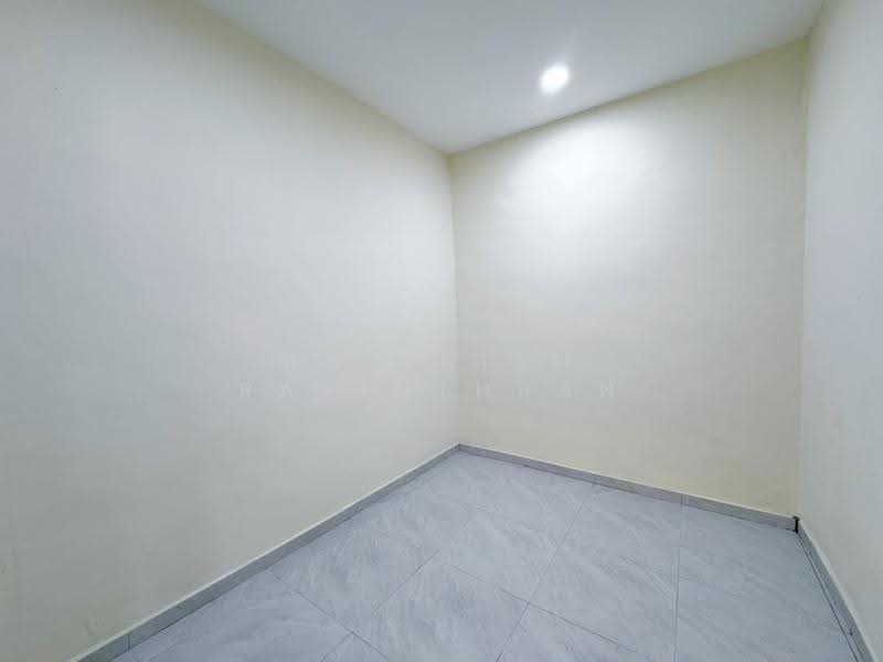 1-storey Terraced House for Sale in Taman Puteri Wangsa (Ulu Tiram) - Ravinish Ravinthran - PropertyGuru.com.my