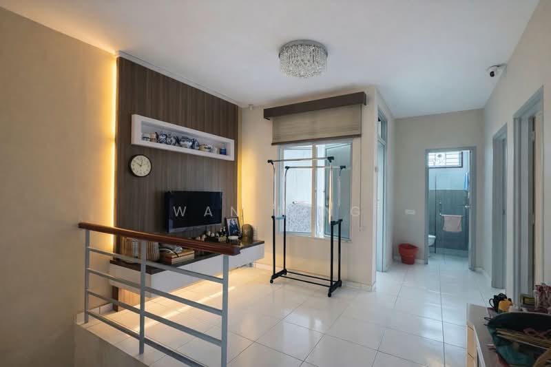 Rumah Teres 2-Tingkat untuk Dijual di Setia Tropika (Johor Bahru) - Wan Ning - Living Room - PropertyGuru.com.my