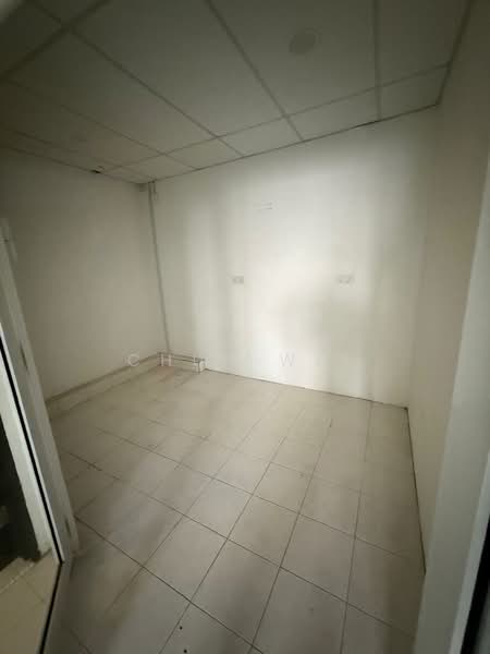 Shop / Office untuk Disewa di Taman Tun Dr Ismail (Kuala Lumpur) - Chun Wei - Interior - PropertyGuru.com.my