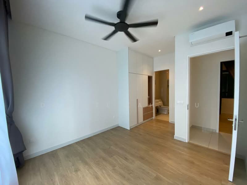 Kondominium untuk Dijual di TRIA Seputeh in 9 Seputeh, Kuala Lumpur - Don Lee Kah Hou - Bedroom - PropertyGuru.com.my