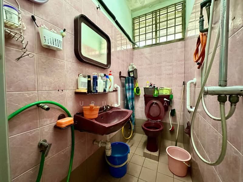 Rumah Teres 1-Tingkat untuk Dijual di Kelana Jaya (Petaling Jaya) - Nurul Izza - Bathroom - PropertyGuru.com.my