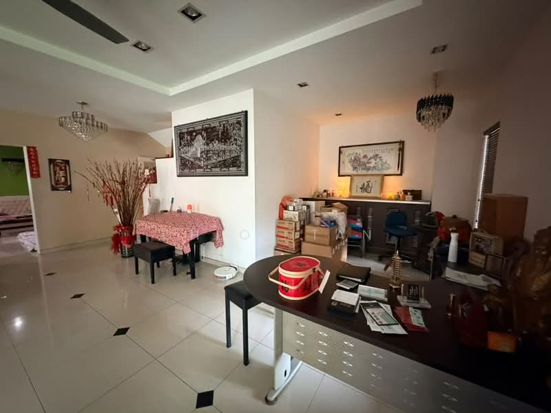 2-storey Terraced House for Sale in Bandar Bukit Raja (Klang) - Chloe Tan - Living Room - PropertyGuru.com.my